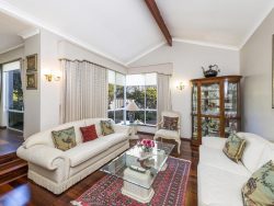 100 Avocado Dr, Dianella WA 6059, Australia