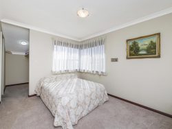 100 Avocado Dr, Dianella WA 6059, Australia