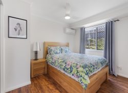 116 Mackellar Dr, Boronia Heights QLD 4124, Australia