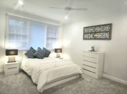 76 Rembrandt Dr, Merewether Heights NSW 2291, Australia