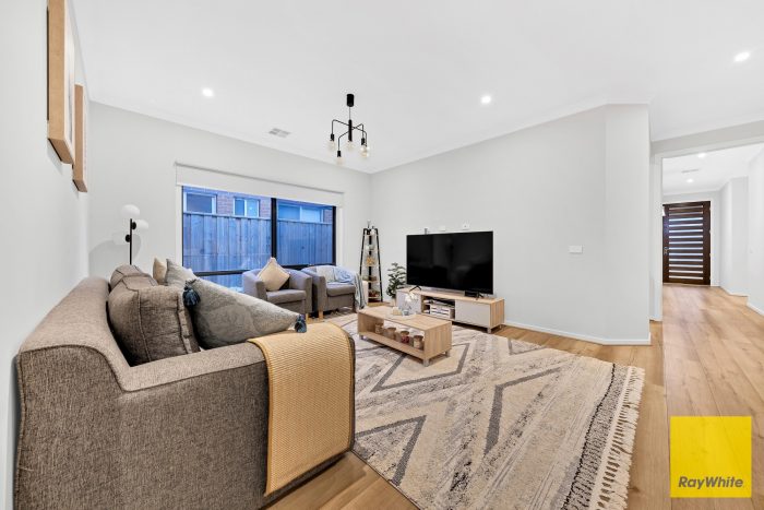 12 Ringarooma Dr, Truganina VIC 3029, Australia