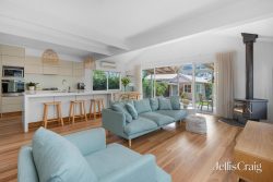 12 River St, Newport VIC 3015, Australia