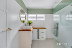 12 River St, Newport VIC 3015, Australia