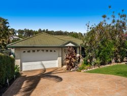 15 Sonata Dr, Warner QLD 4500, Australia