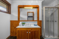 234 Sheffield Rd, Montrose VIC 3765, Australia