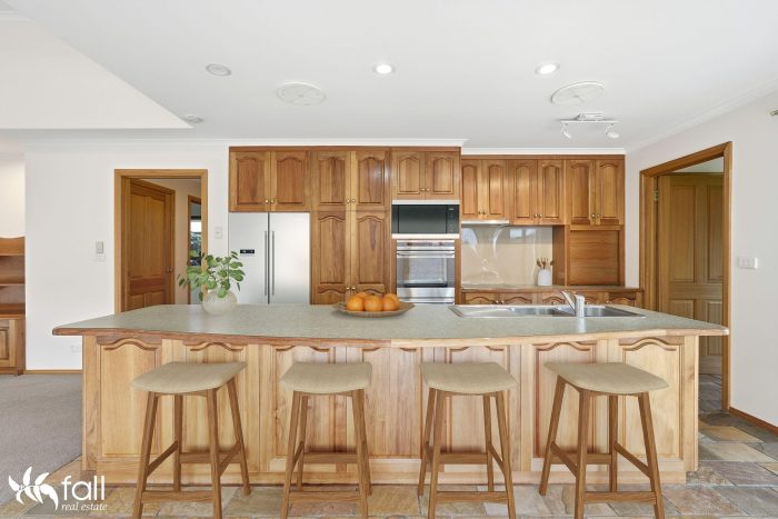 66 Surf Rd, Seven Mile Beach TAS 7170, Australia