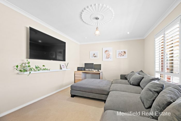 18 Susan Ct, Yakamia WA 6330, Australia