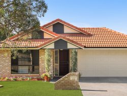 24 Swords Parade, North Lakes QLD 4509, Australia