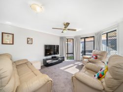 24 Swords Parade, North Lakes QLD 4509, Australia