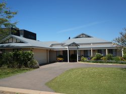 1 The Knoll, Somerville VIC 3912, Australia