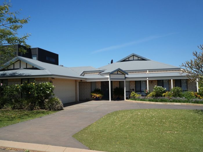 1 The Knoll, Somerville VIC 3912, Australia