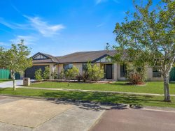 24 Viewmont Way, Woongarrah NSW 2259, Australia