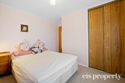 392 Village Dr, Kingston TAS 7050, Australia