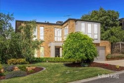 6 Wallaroo Way, Highton VIC 3216, Australia