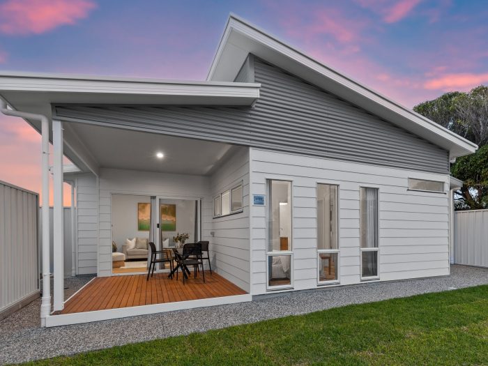 Unit 1/33 Whinnerah Ave, Aldinga Beach SA 5173, Australia