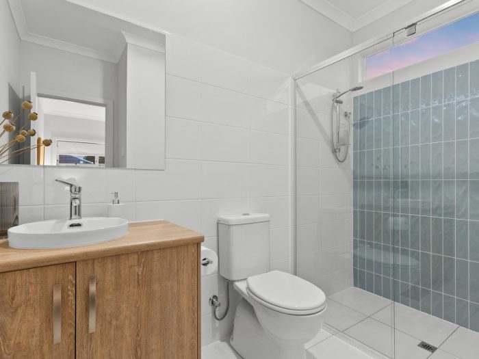 Unit 1/33 Whinnerah Ave, Aldinga Beach SA 5173, Australia