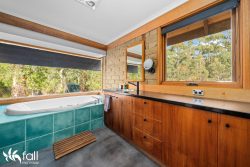 267 Whittons Rd, Kettering TAS 7155, Australia