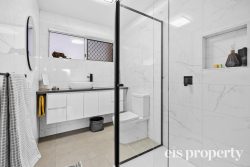 8 Windhaven Ct, Blackmans Bay TAS 7052, Australia