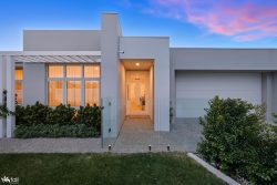 46 Woodhurst Rd, Seven Mile Beach TAS 7170, Australia