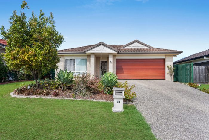 30 Wright Ave, Redbank Plains QLD 4301, Australia