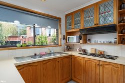 1A Coolac Ct, Lindisfarne TAS 7015, Australia