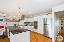 10A Yellowtail Way, Corlette NSW 2315, Australia