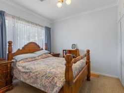 12 Attridge Rd, Morphett Vale SA 5162, Australia