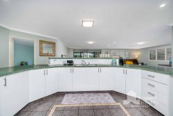 3 Bedwell Ct, Glen Iris WA 6230, Australia