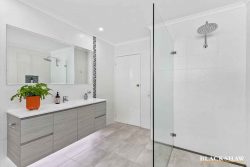 9 Calton Rd, Batehaven NSW 2536, Australia