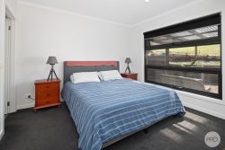 30 Camp St, Creswick VIC 3363, Australia