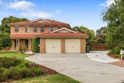 11 Coachwood Ave, Jerrabomberra NSW 2619, Australia