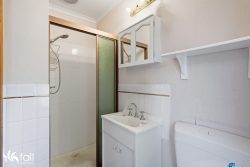 16 Croesus Ct, Lindisfarne TAS 7015, Australia