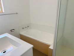 1/4-6 Dover St, Moree NSW 2400, Australia