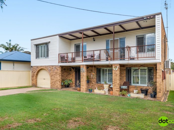 42 Elouera Ave, Buff Point NSW 2262, Australia