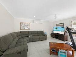 74 Palm Way, Dundowran Beach QLD 4655, Australia