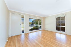 11 Fishburn Cres, Watanobbi NSW 2259, Australia