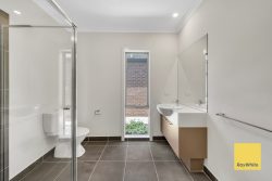 7 Flock St, Tarneit VIC 3029, Australia