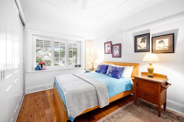 10 Forest Knoll Ave, Bondi Beach NSW 2026, Australia