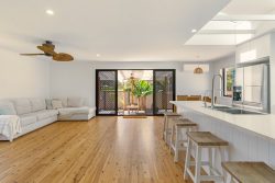 9 Fraser Dr, Tweed Heads South NSW 2486, Australia