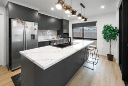 5 Jennifer Ct, Bucasia QLD 4750, Australia