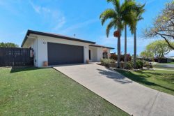 5 Salmon Ct, Andergrove QLD 4740, Australia