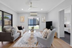 5 Salmon Ct, Andergrove QLD 4740, Australia