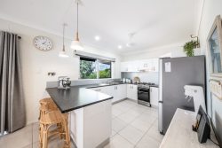 83 Gloucester Ave, Hideaway Bay QLD 4800, Australia