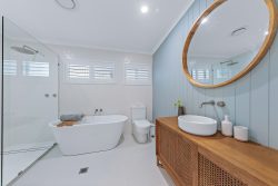 28 Gloucester Ave, Hideaway Bay QLD 4800, Australia