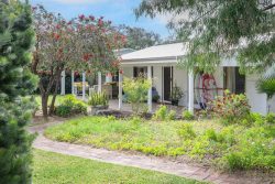 5 Baudin St, Dunsborough WA 6281, Australia
