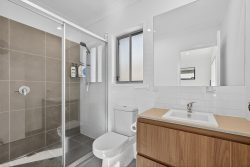 98 Grahams Rd, Strathpine QLD 4500, Australia