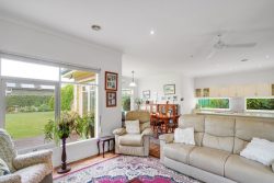 50 Griffin St, Hamilton VIC 3300, Australia