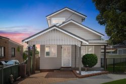 29 Glenfarne St, Bexley NSW 2207, Australia