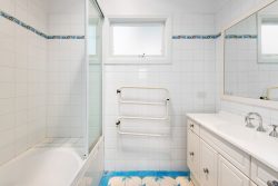 29 Glenfarne St, Bexley NSW 2207, Australia