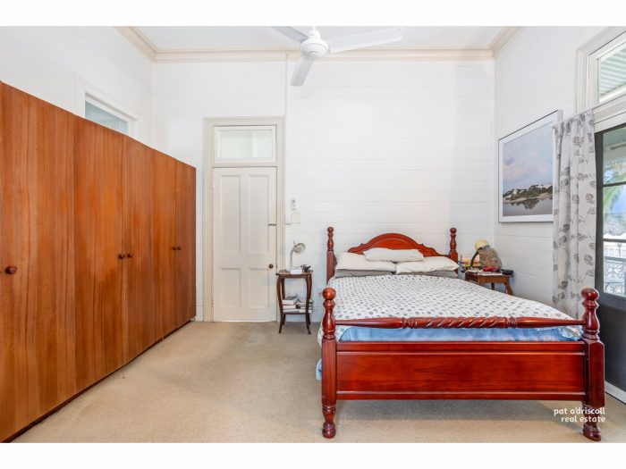 286 Agnes St, The Range QLD 4700, Australia